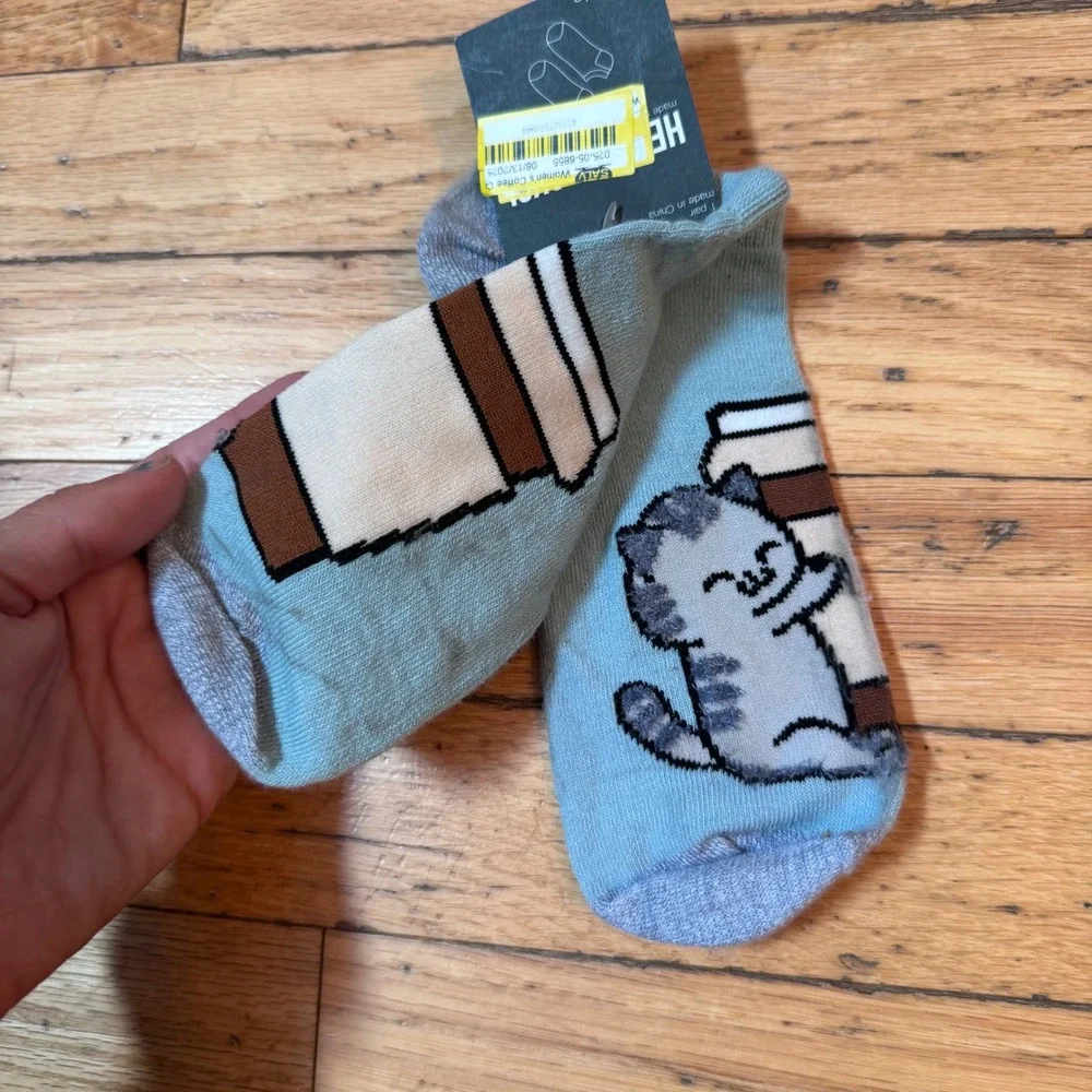 Target Women Low Cut Ankle Socks Blue Cat Coffee Cup Graphic 1 Pair OS 4-10